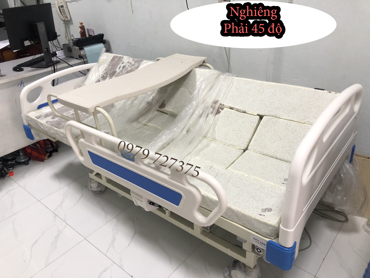 Giường y tế bệnh nhân cho người già sử dụng bằng tay quay: Nên chọn mua hãng nào?